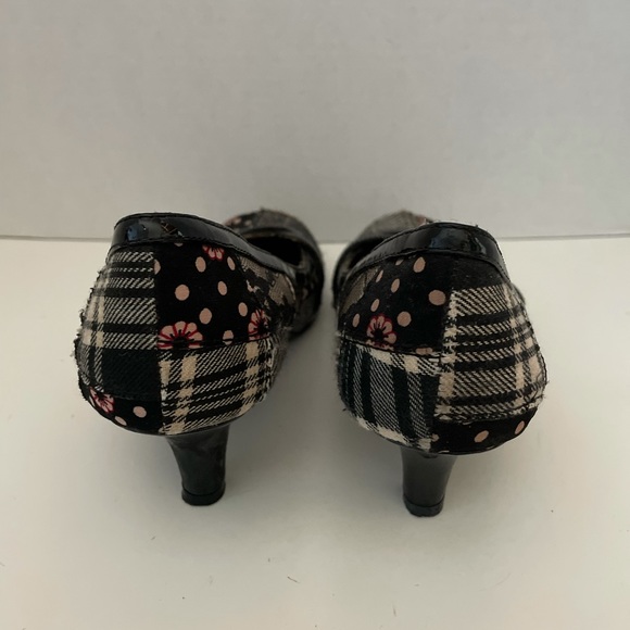 Steve Madden Black/Multicolor Patchwork Fabric Mary Jane Pump, 7.5, GUC. - Picture 5 of 6
